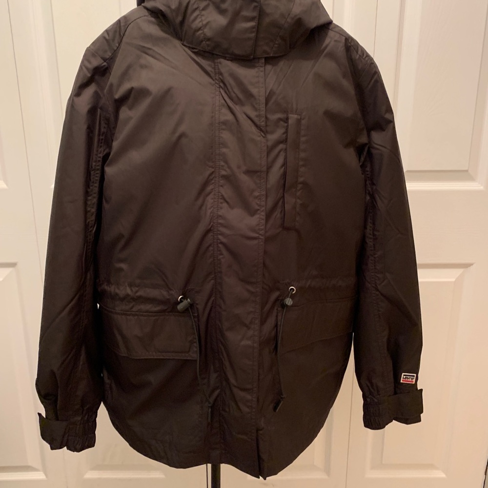 LEVI’S 2 in 1 jacket. New.  Size L